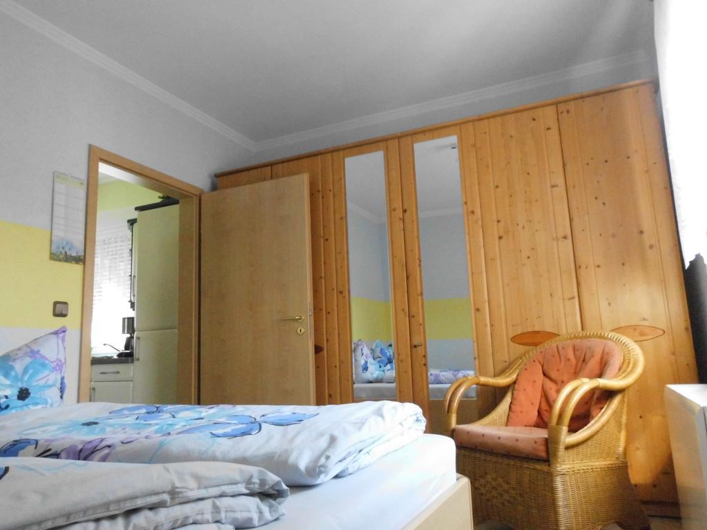 Bungalow Idylle Am See 네우루핀 외부 사진